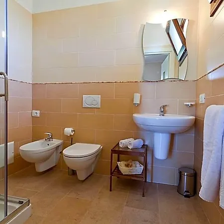 La Campana Szálloda 3*